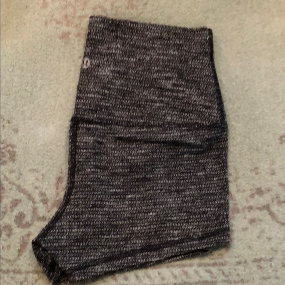 Super soft tweed Lululemon booty shorts